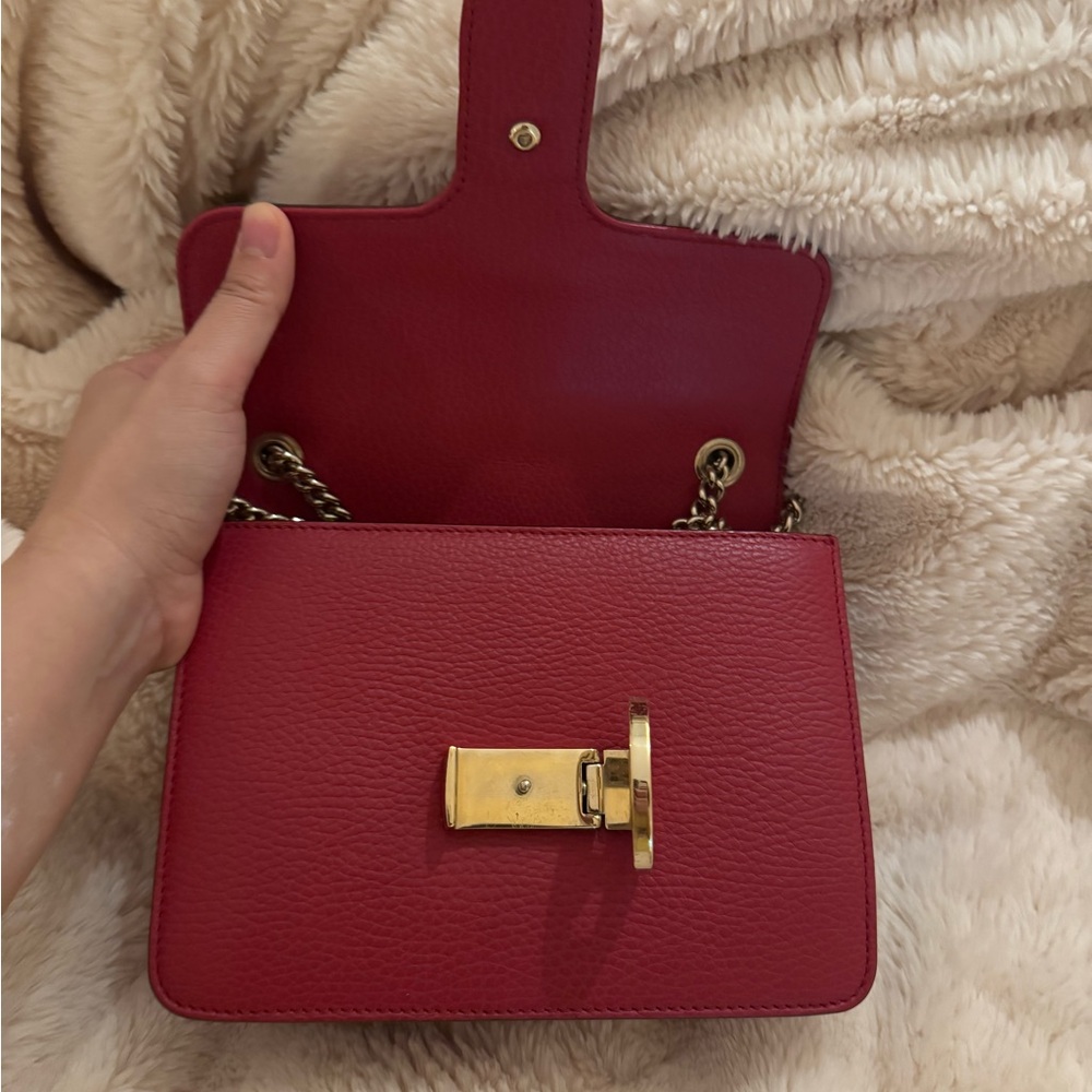 Gucci Red Crossbody Bag with Gold GG Hardware - Picture 5 of 7